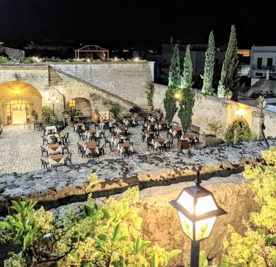 Castello Conti Filo Bed & Breakfast Torre Santa Susanna Ngoại thất bức ảnh