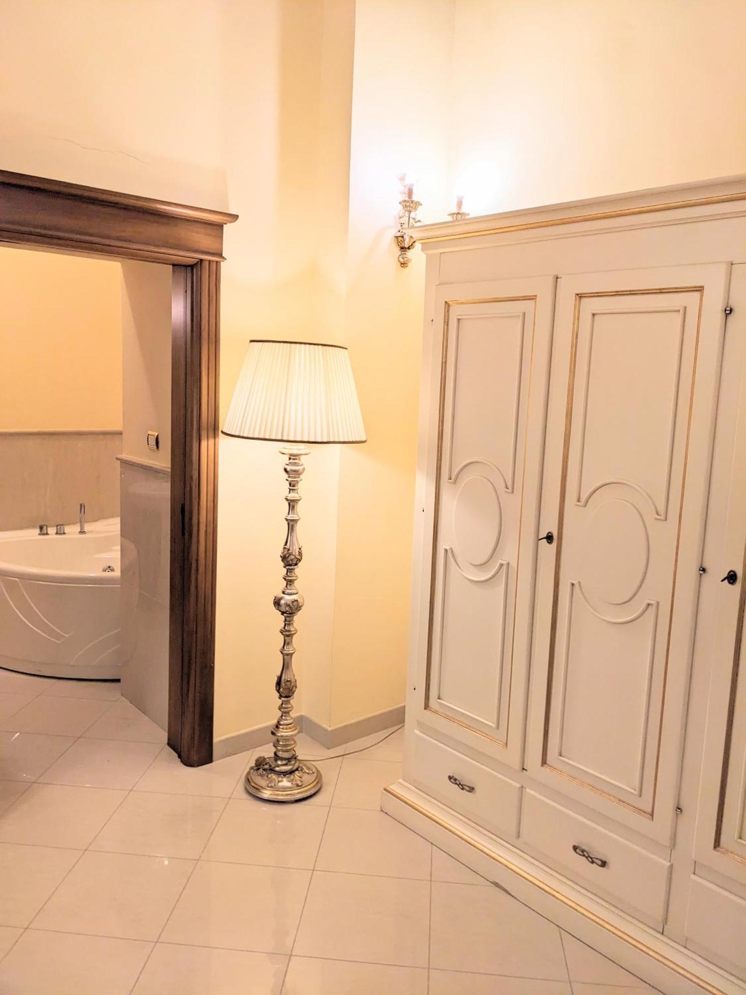 Castello Conti Filo Bed & Breakfast Torre Santa Susanna Ngoại thất bức ảnh